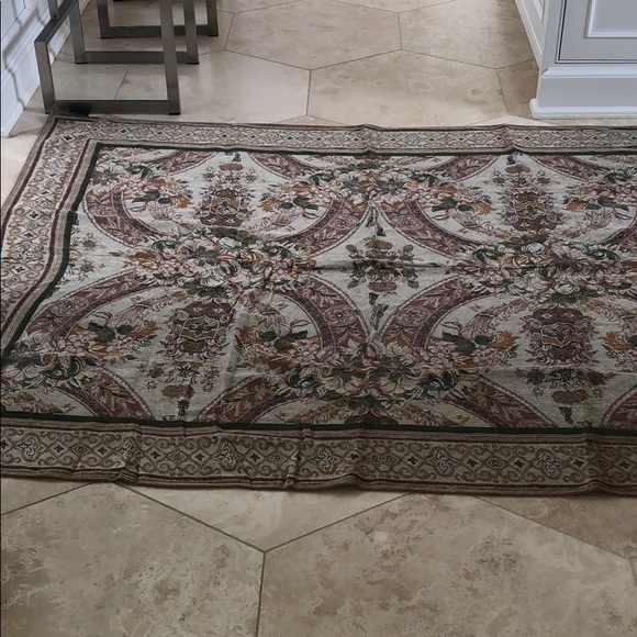 Throw - Picture 5 of 6